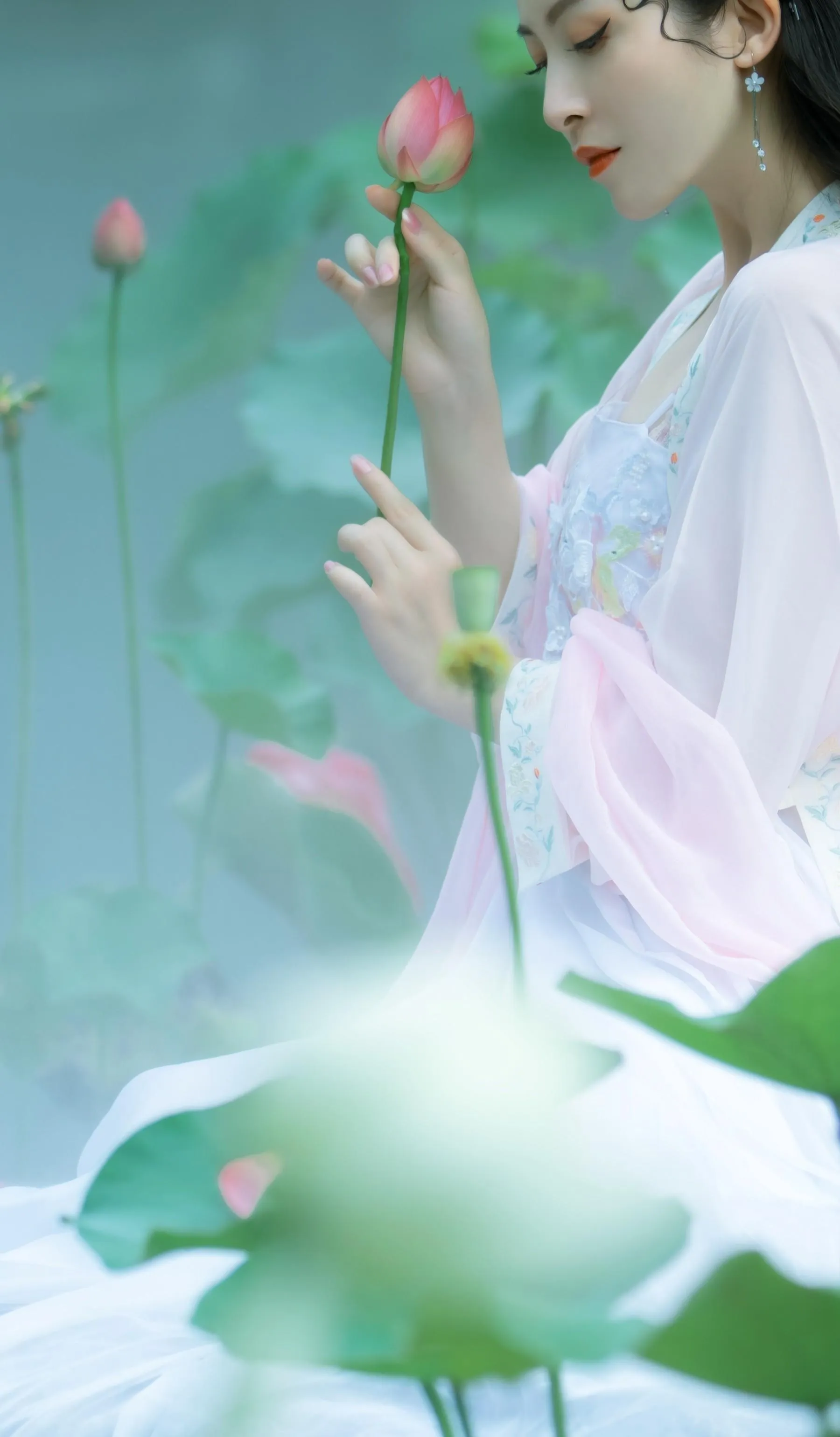 [YITUYU艺图语]2021.12.25 双生花 修水凝花 [31P]插图9